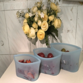 3pcs Reusable Silicone Food Storage Bags, Sandwich Snack Bags Zip Container Safe (Color: Blue)
